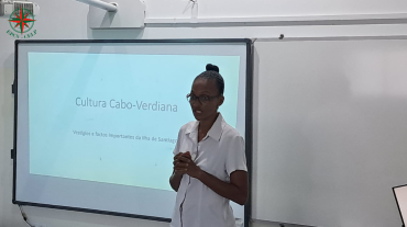 Sessão Educativa sobre Cultura de Cabo Verde para Alunos do 3.ºAno