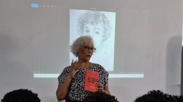 Dina Salústio_4.jpg
