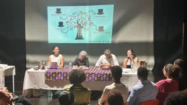 mesa redonda - 01.JPG