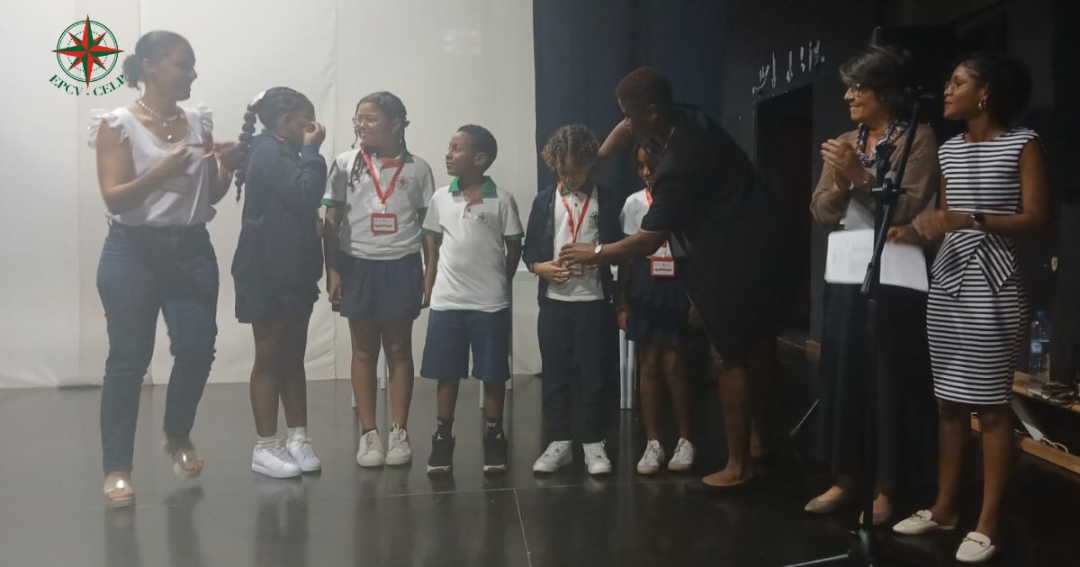 EPCV-CELP-PM distingue alunos dos Quadros de Honra e de Mérito e Excelência